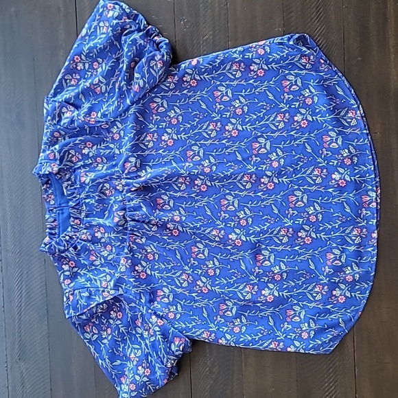NWT LOFT Floral Ruffle Neck Puff Sleeve Top Cottagecore Blue, size M - Picture 4 of 10